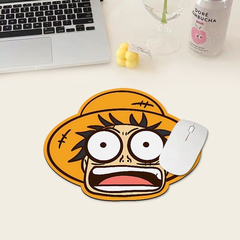 ワンピース ルフィ マウスパッド、小型コンピューターデスクマ - Gaming Accessories Anime のレビューと価格